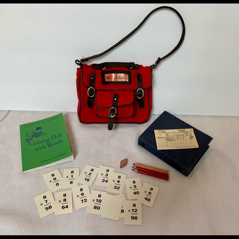 American Girls Molly’s School Bag & Supplies RET.